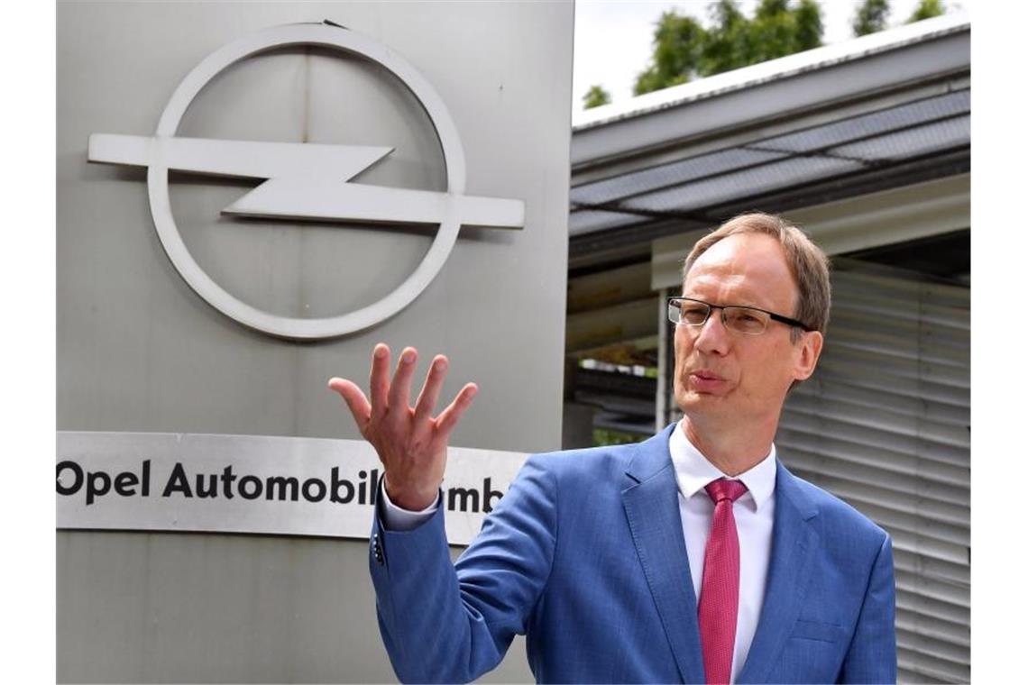 Renault-Manager Hochgeschurtz übernimmt Steuer bei Opel Geht: Michael Lohscheller. Foto: Martin Schutt/dpa-Zentralbild/dpa