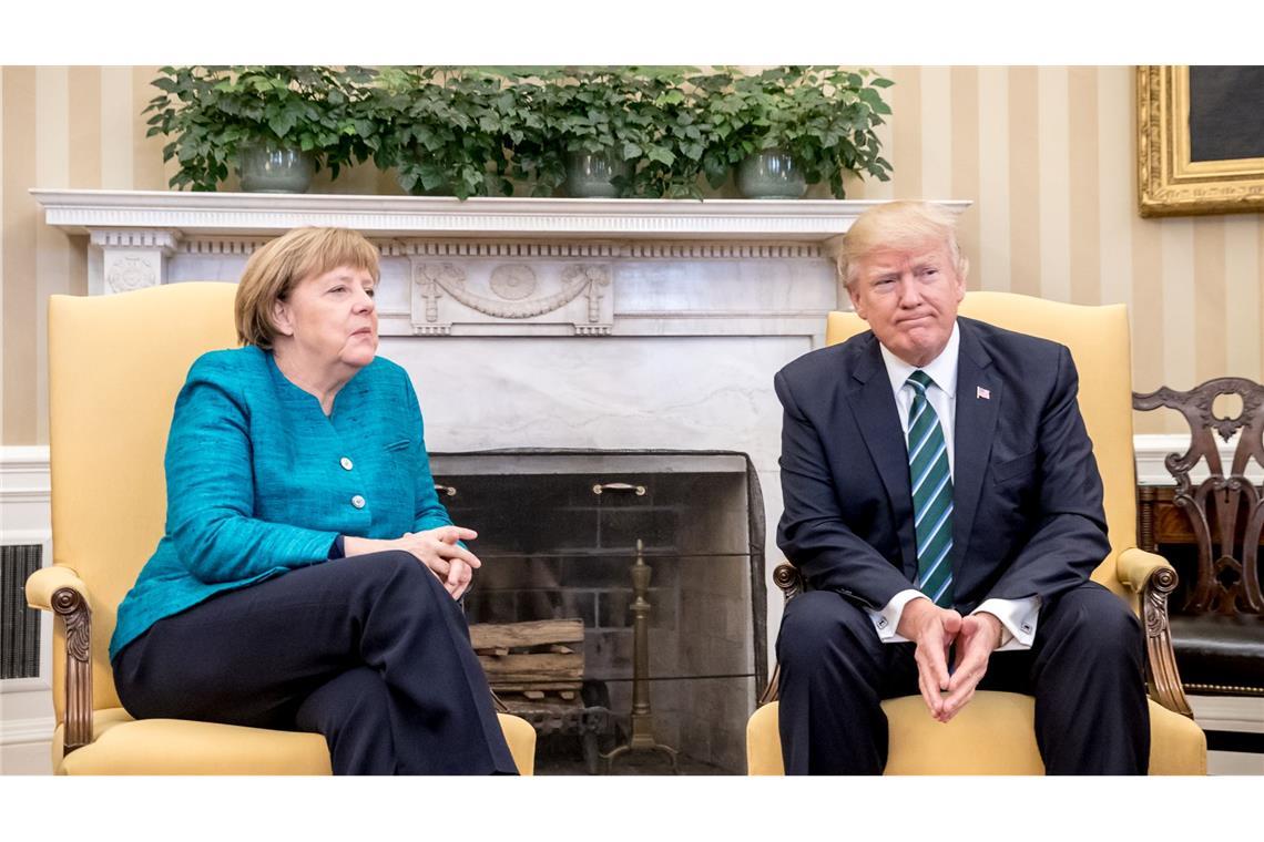 Gespräch im Oval Office vor der eher kontroversen Pressekonferenz. (Archivbild)