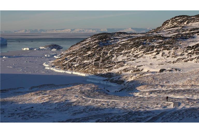 Grönland ist ein Land voller Eis und Schnee. Unter der Erdoberfläche lagern jedoch immense Rohstoffvorkommen.