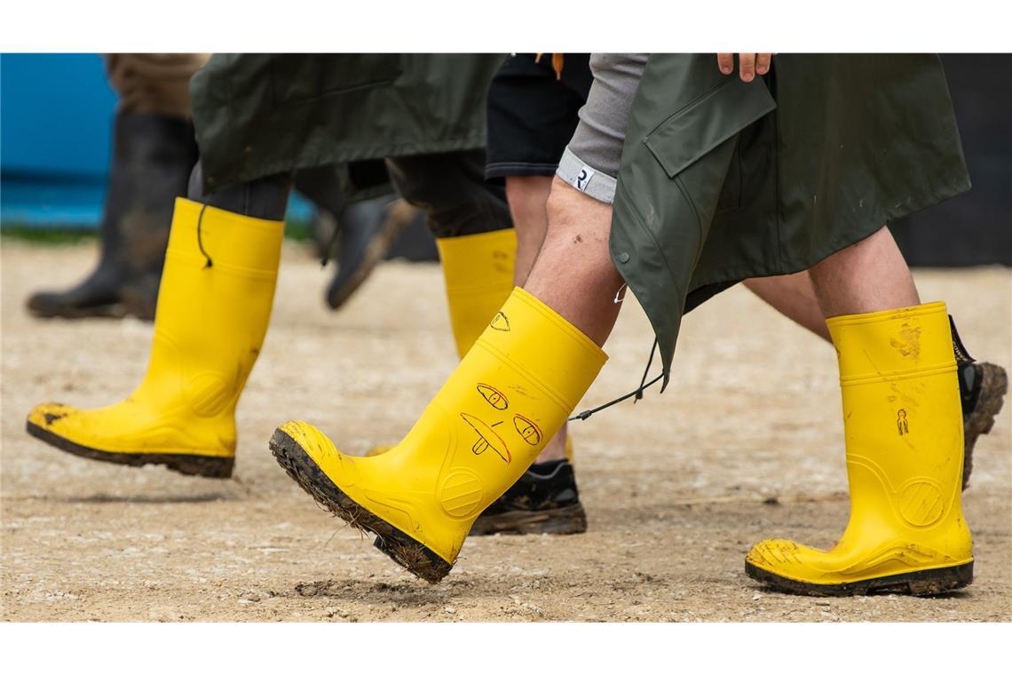 Gummistiefel stehen dementsprechend  hoch im Kurs.