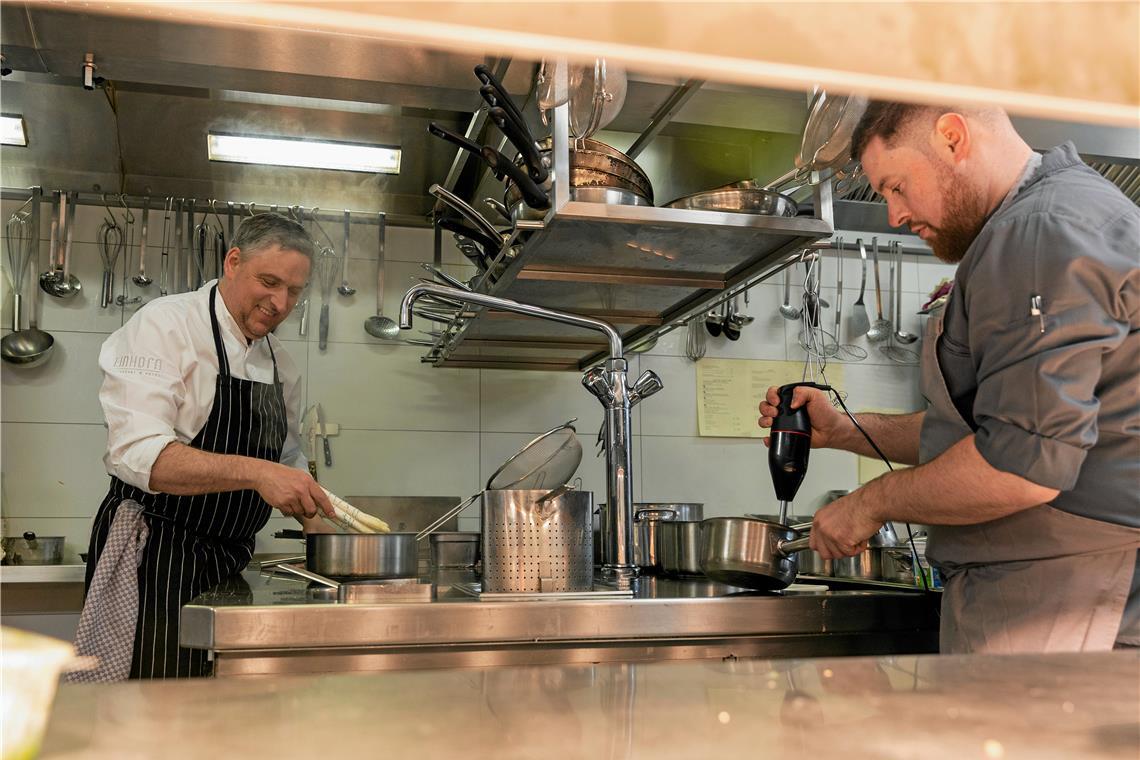Gastrobranche im Rems-Murr-Kreis sucht dringend Personal Gutes Personal ist in der Gastronomiebranche dringend gefragt. Symbolbild: Alexander Becher