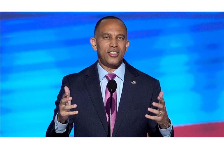 Hakeem Jeffries beim Parteitag der Demokraten in Chicago. (Archivbild)