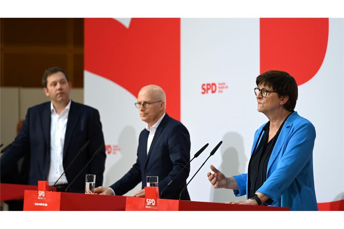 Merz sieht Anspruch auf CDU-Regierungsbeteiligung in Hamburg Hamburgs Bürgermeister Peter Tschentscher lässt die Frage nach dem künftigen Koalitionspartner seiner SPD vorerst offen.