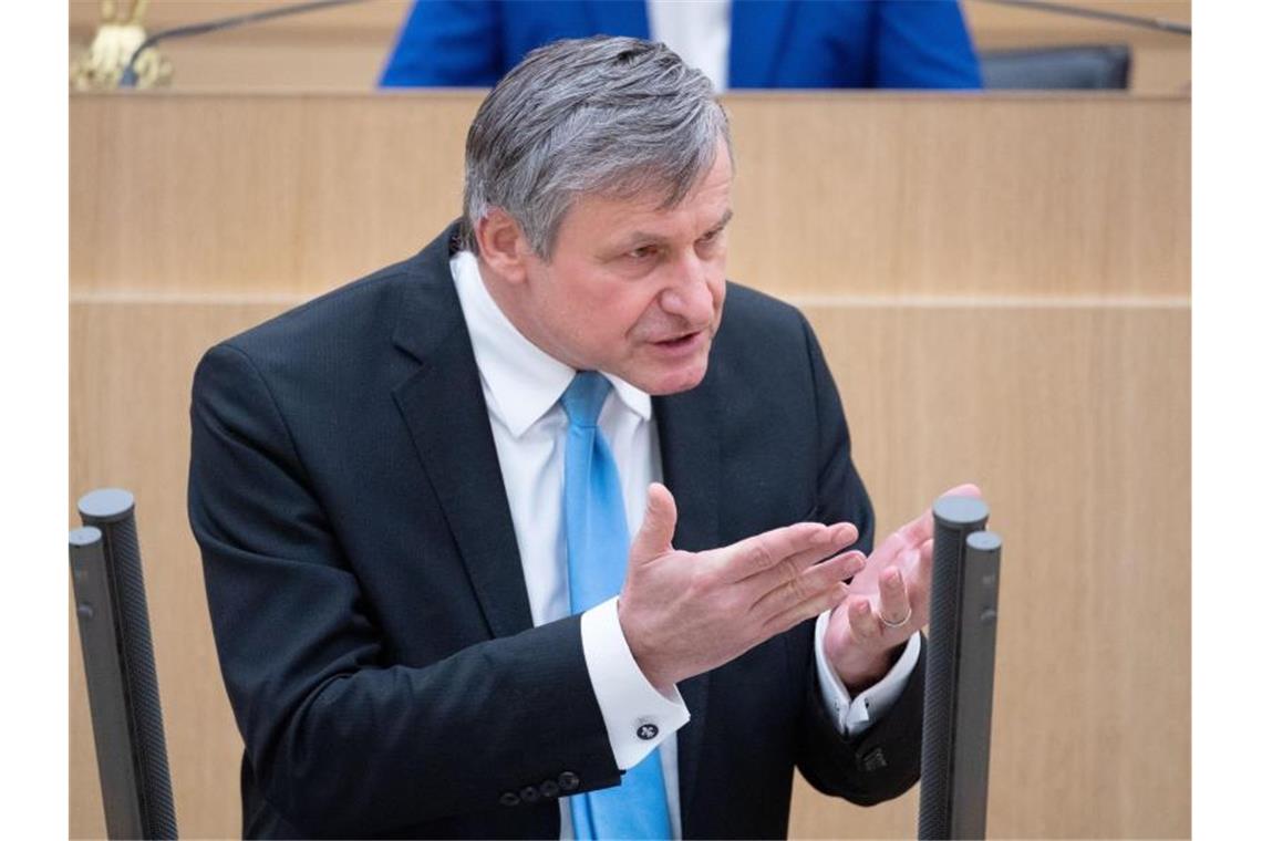 Mangelhafte Masken: FDP-Fraktion sieht Aufklärungsbedarf Hans-Ulrich Rülke, Fraktionsvorsitzender der FDP in Baden-Württemberg. Foto: Marijan Murat/dpa/Archivbild