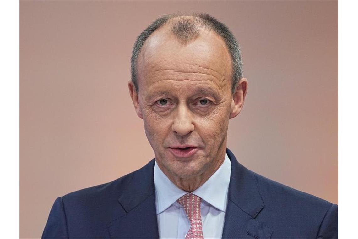 Merz hält Maaßen für Randerscheinung in der CDU Hofft auf eine Acht vor seinem Ergebnis auf dem Online-Wahlparteitag: Friedrich Merz stellt sich zur Wahl zum neuen CDU-Vorsitzenden. Foto: Michael Kappeler/dpa