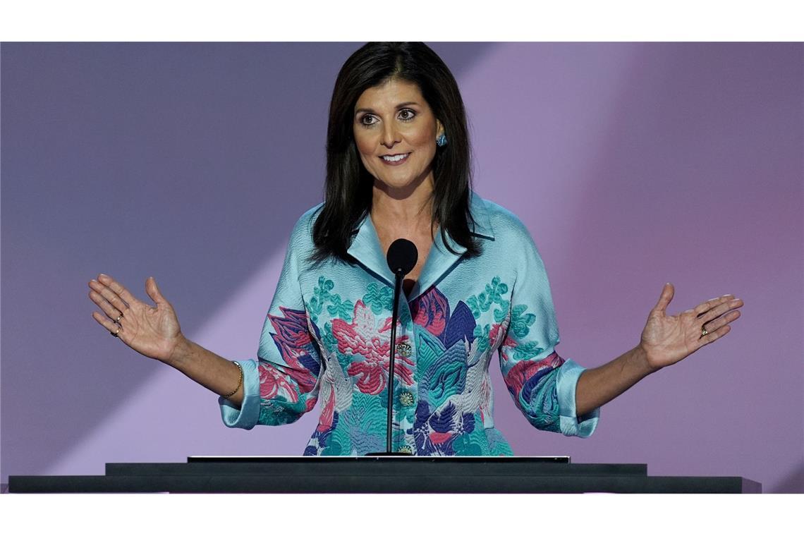 "Ich bin heute Abend hier, weil wir ein Land zu retten haben". sagt Trumps einstige Konkurrentin im Vorwahlkampf, Nikki Haley, beim Parteitag der Republikaner.