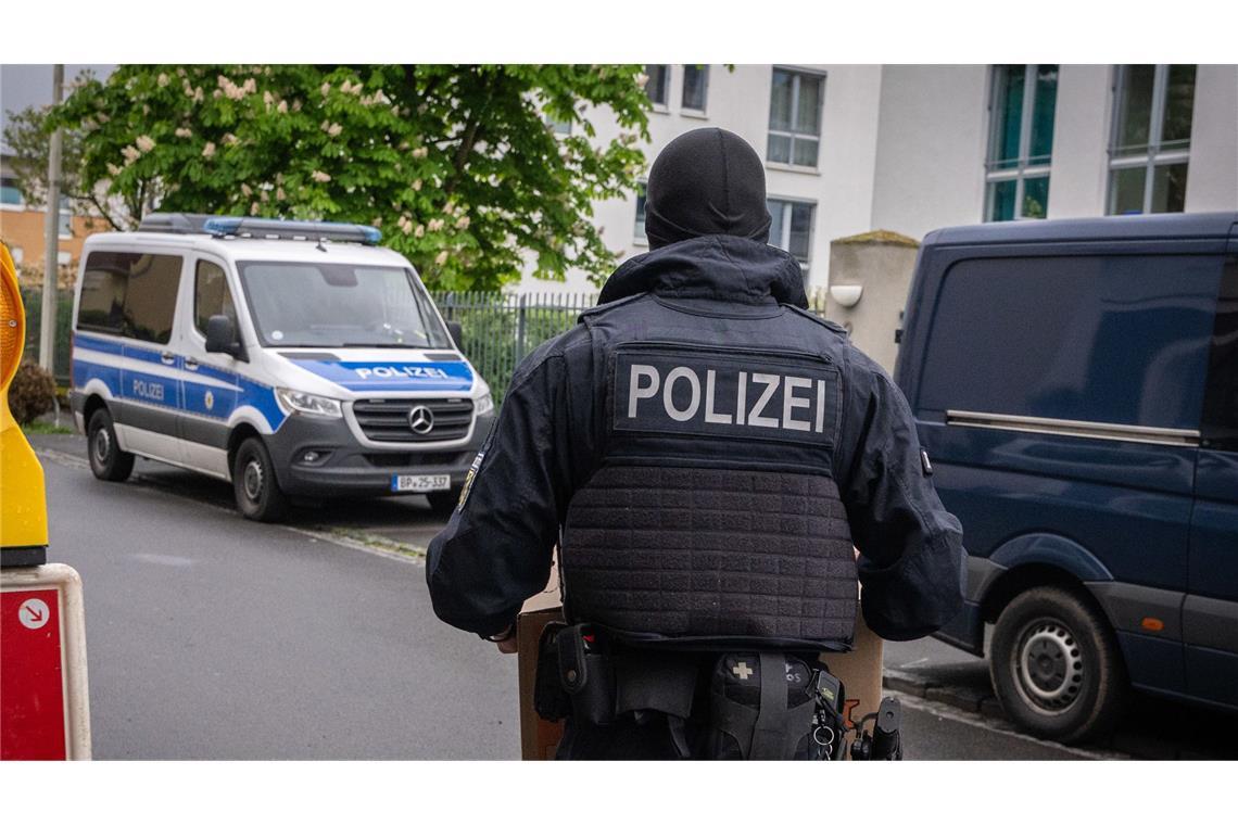 Im Jahr 2023 registrierte die Polizei deutlich mehr Schleuserkriminalität. (Symbolbild)