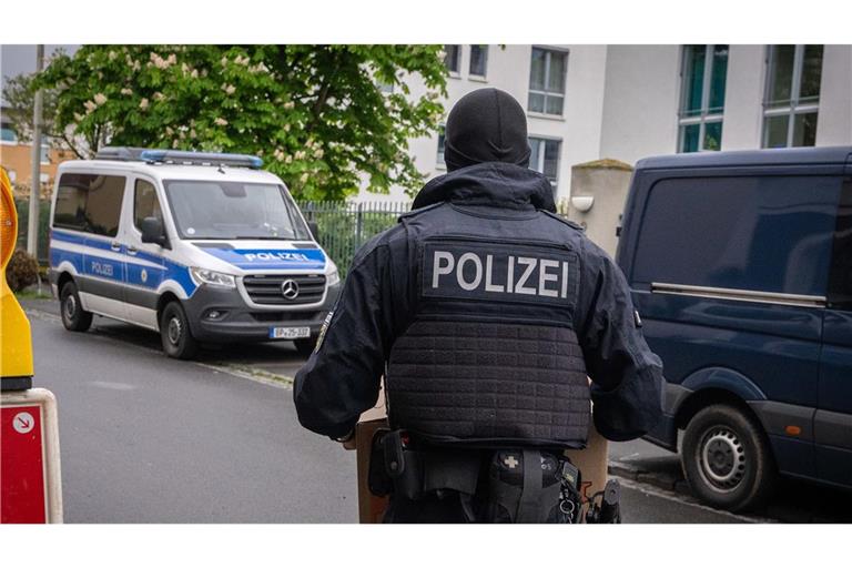 Im Jahr 2023 registrierte die Polizei deutlich mehr Schleuserkriminalität. (Symbolbild)