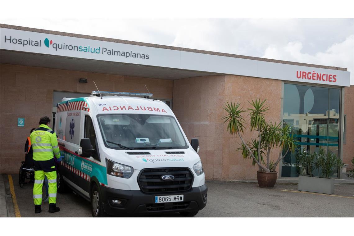 Im Krankenhaus Quironsalud Palmaplanas in Palma wird ein Teil der verletzten Sportler behandelt.