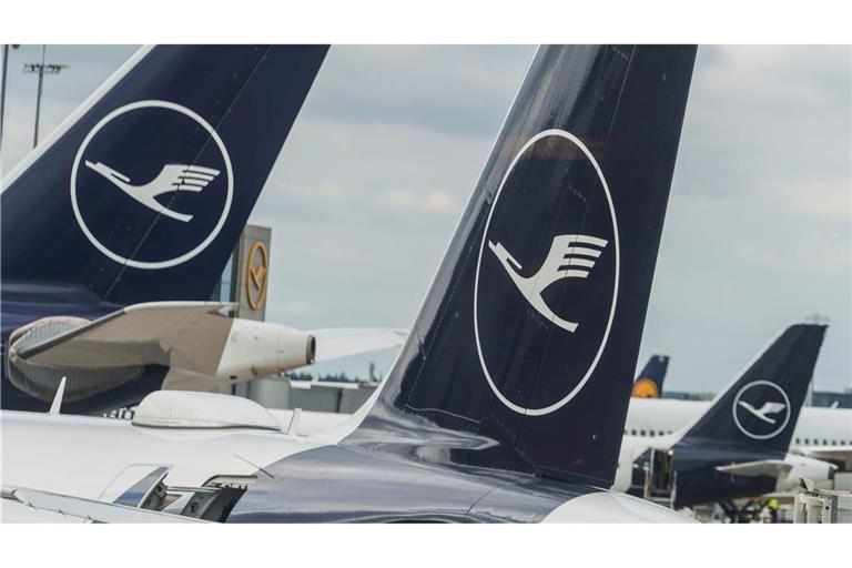 Im reisestarken dritten Quartal erzielte die Lufthansa einen bereinigten operativen Gewinn von 1,3 Milliarden Euro.