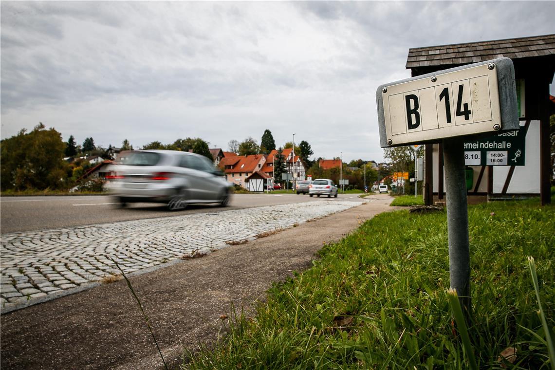 Immer wieder gibt es Probleme auf der B14. Archivfoto: Alexander Becher