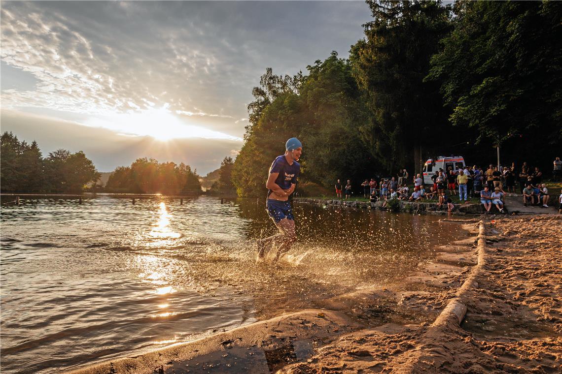 Impressionen vom Waldsee-Triathlon 2024 in Fornsbach.