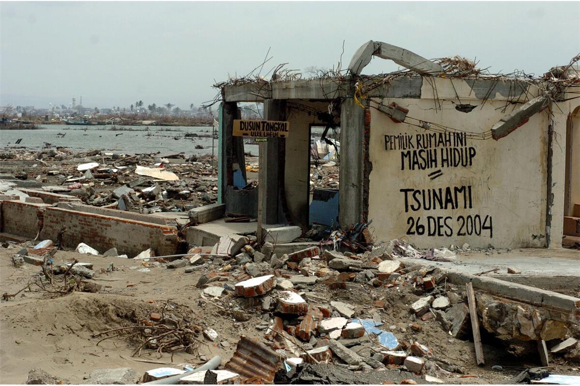 In Aceh hat der Tsunami besonders viele Todesopfer gefordert.