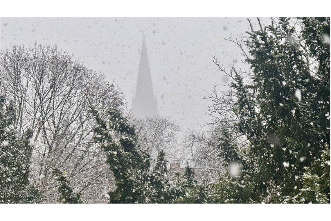 In Baden-Württemberg fallen in den nächsten Tagen gebietsweise die Schneeflocken (Symbolbild).