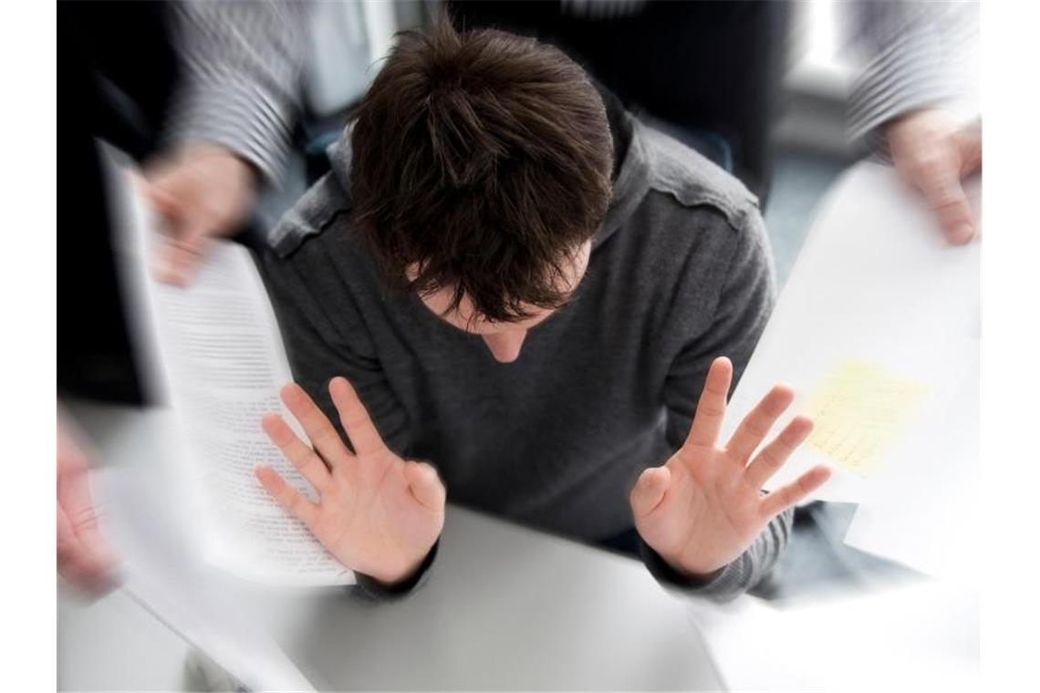 Umfrage: Mehrheit für Einführung der Vier-Tage-Woche In einer Forsa-Umfrage sprechen sich 71 Prozent der Befragten für die 4-Tage-Woche aus. (Symbolbild). Foto: Jens Schierenbeck/dpa-tmn