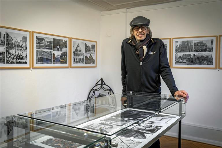 In seiner neuen Ausstellung zeigt Peter Wolf, wie die untere Marktstraße früher ausgesehen hat. Foto: Alexander Becher