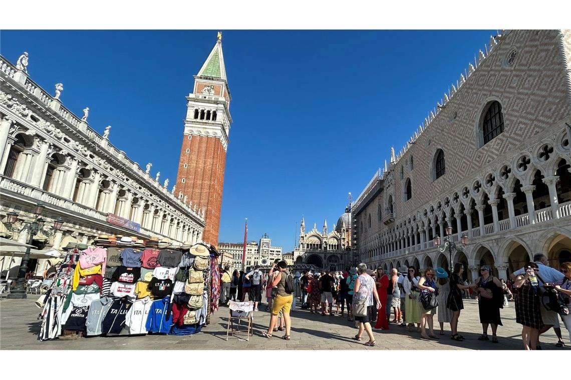 Venedig verlangt wieder Eintritt: 10 Euro pro Tag In Venedig sollen Tagesbesucher künftig bis zu zehn Euro bezahlen. (Archivbild)