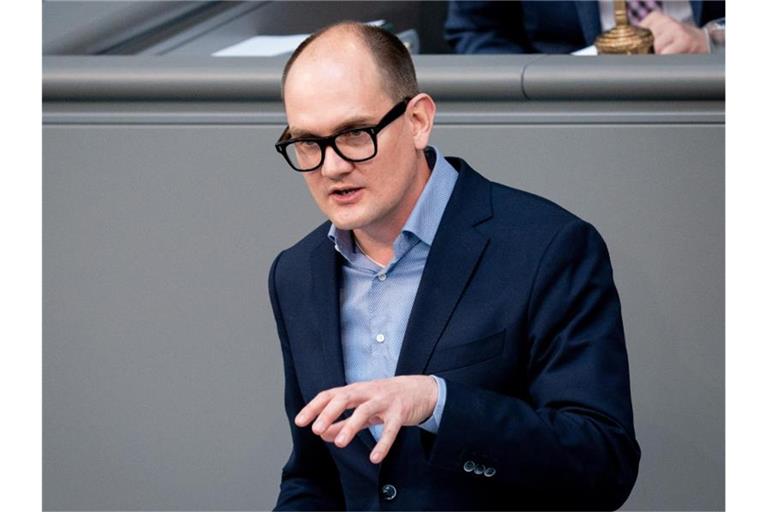 Janosch Dahmen (Bündnis 90/Die Grünen) spricht im Bundestag. Foto: Kay Nietfeld/dpa/Archivbild