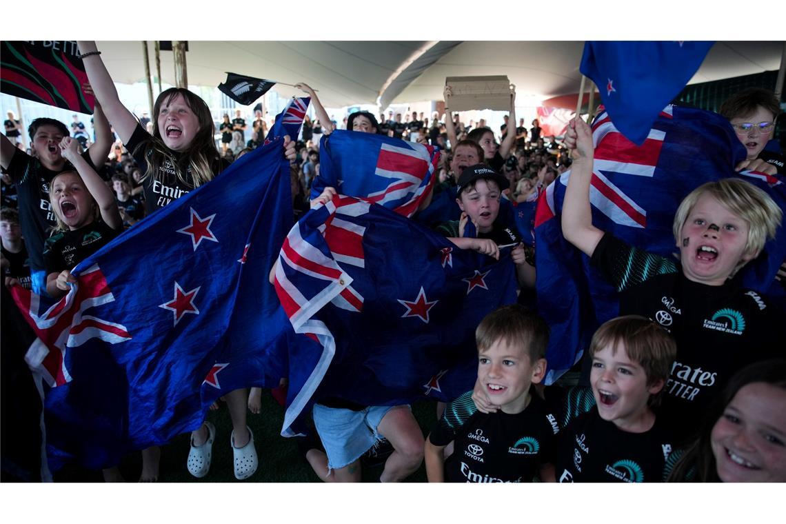 Jubel für Neuseeland: Erstmals gewann ein Team dreimal den America's Cup in Folge.