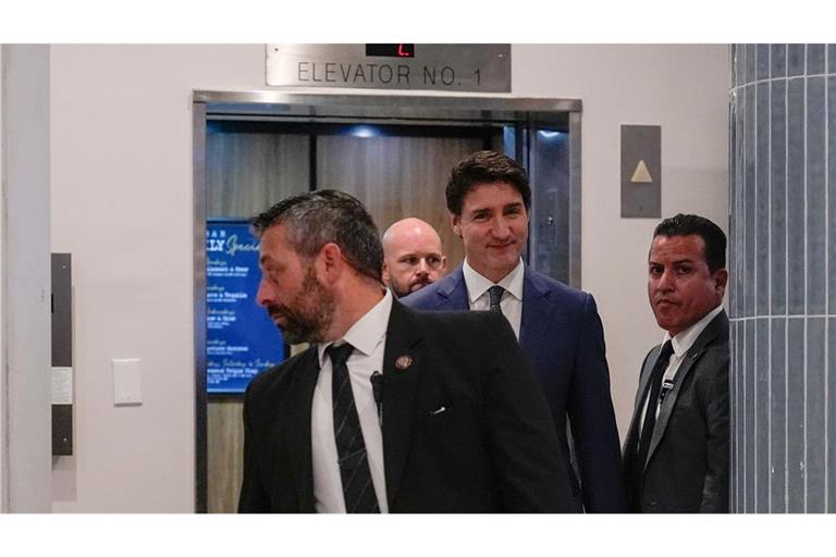 Kanadas Premierminister Justin Trudeau traf den künftigen US-Präsidenten Donald Trump zum Abendessen in Mar-a-Lago.