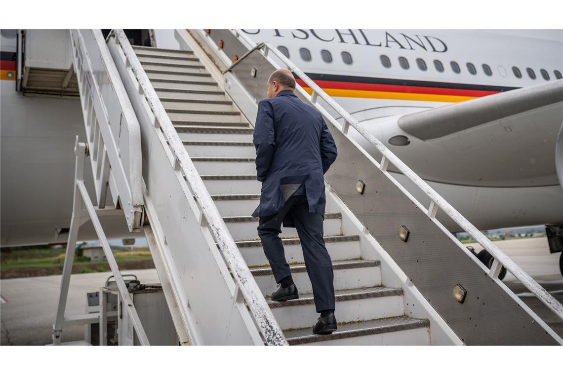 Kanzler Olaf Scholz auf dem Weg zu einem Regierungstermin. (Archivbild)