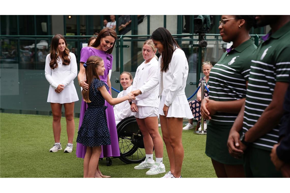 Kate und Charlotte treffen unter anderem Emma Raducanu.