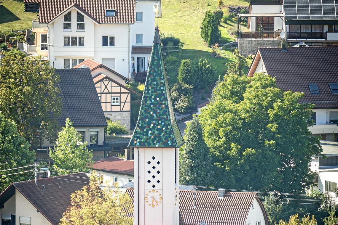 Kirchturm der Peterskirche in Oberbrüden.