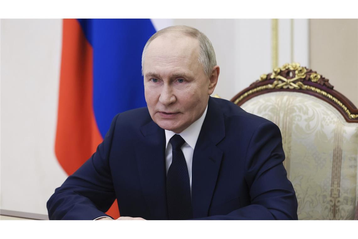 Russland weist zwei rumänische Diplomaten aus Kreml-Chef Putin lässt rumänische Diplomaten des Landes verweisen. (Archivbild)