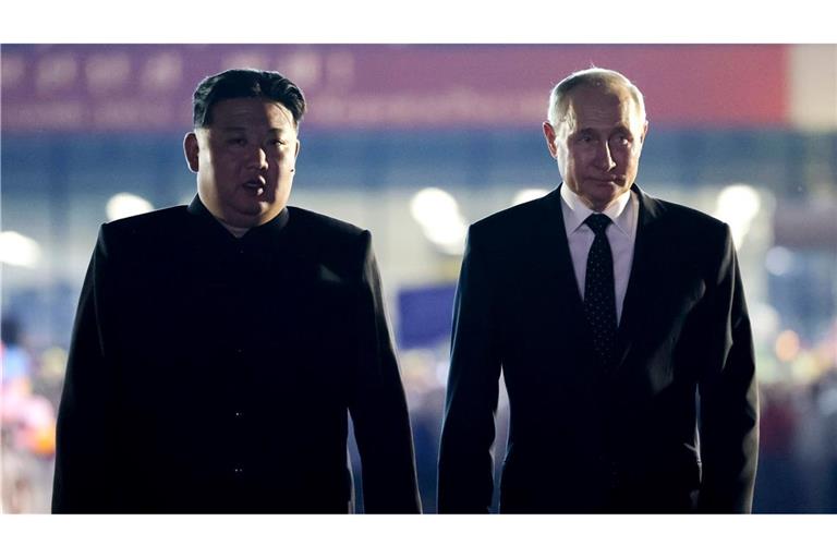 Kremlchef Wladimir Putin und Nordkoreas Machthaber Kim Jong Un haben im Juni auch gegenseitigen militärischen Beistand vereinbart, wenn eines der beiden Länder angegriffen wird. (Archivbild)