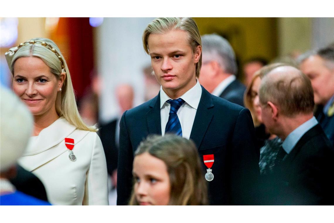 Kronprinzessin Mette-Marit 2015 mit ihrem Sohn Marius Borg Høiby. (Archivbild)