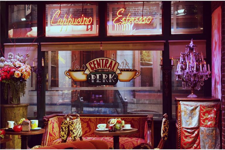 Kulisse des "Central Perk"-Cafés aus der Serie Friends.