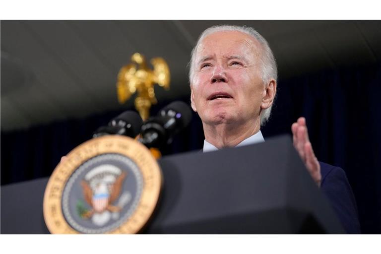 Kurz vor seinem Amtsabtritt hat Joe Biden weitere Milliarden-Hilfen für die Verteidigung der Ukraine im Krieg gegen Russland angekündigt.