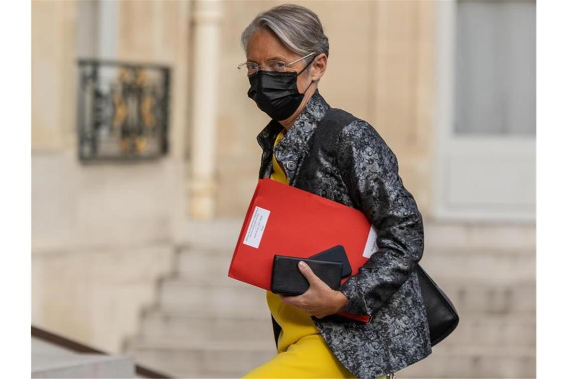 Homeoffice-Pflicht: Frankreich plant Bußgeld bei Verstößen Laut Arbeitsministerin Élisabeth Borne stehen bis zu 50.000 Euro Bußgeld im Raum. Foto: Sadak Souici/Le Pictorium Agency ZUMA/dpa