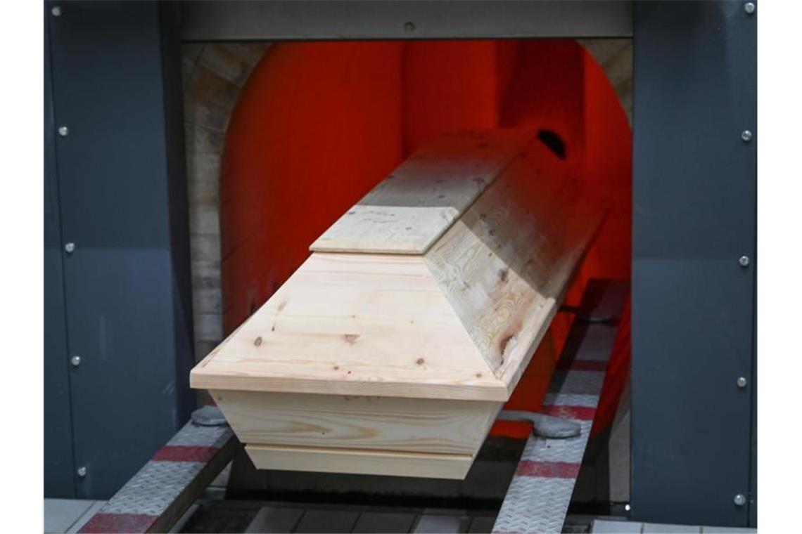 Sterbefallzahlen im Februar deutlich unter Schnitt Laut Statitischem Bundesamt starben in diesem Jahr einschließlich der letzten Februarwoche bisher 177.169 Menschen. Foto: Felix Kästle/dpa