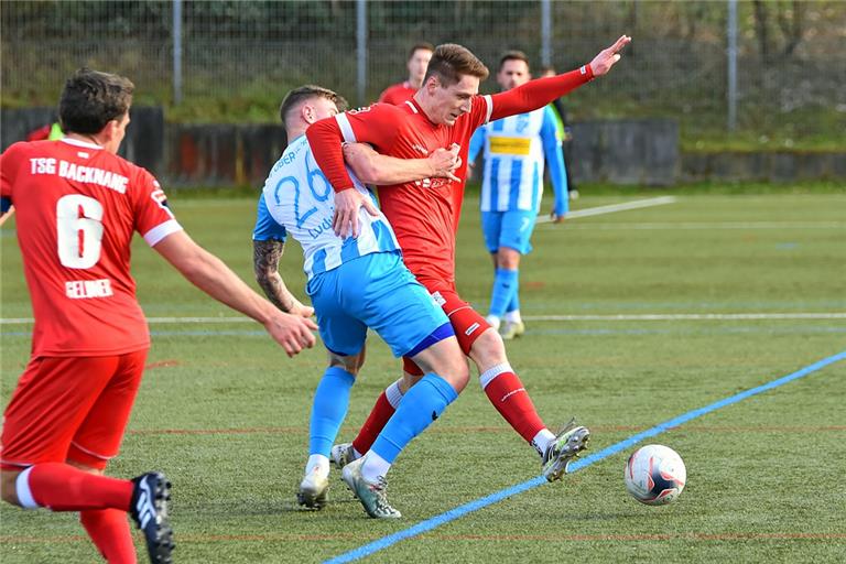 Loris Maier war von den Gästen kaum zu bremsen. Der Offensivakteur brachte die TSG mit dem 1:0 auf die Siegerstraße. Foto: T. Sellmaier