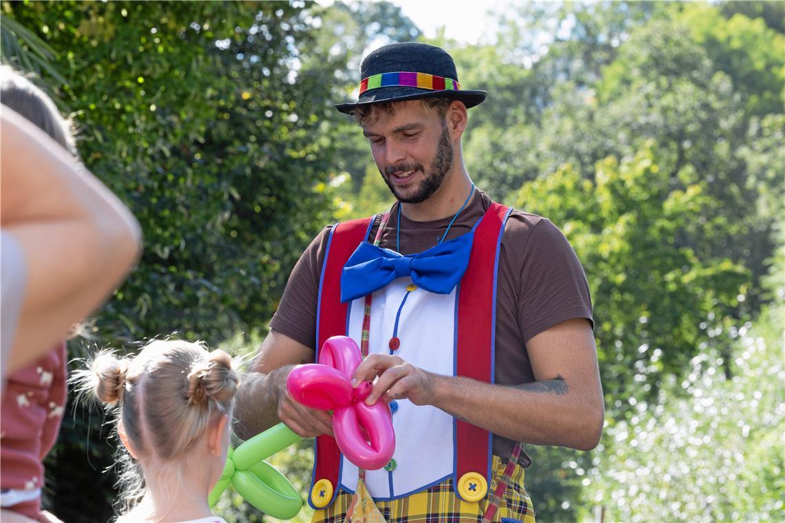 Luftballontiere gibt es natürlich auch.