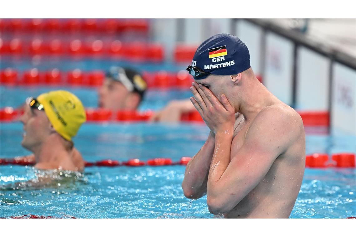 Lukas Märtens freut sich über seinen Olympiasieg - viel gefeiert hat er aber nicht.