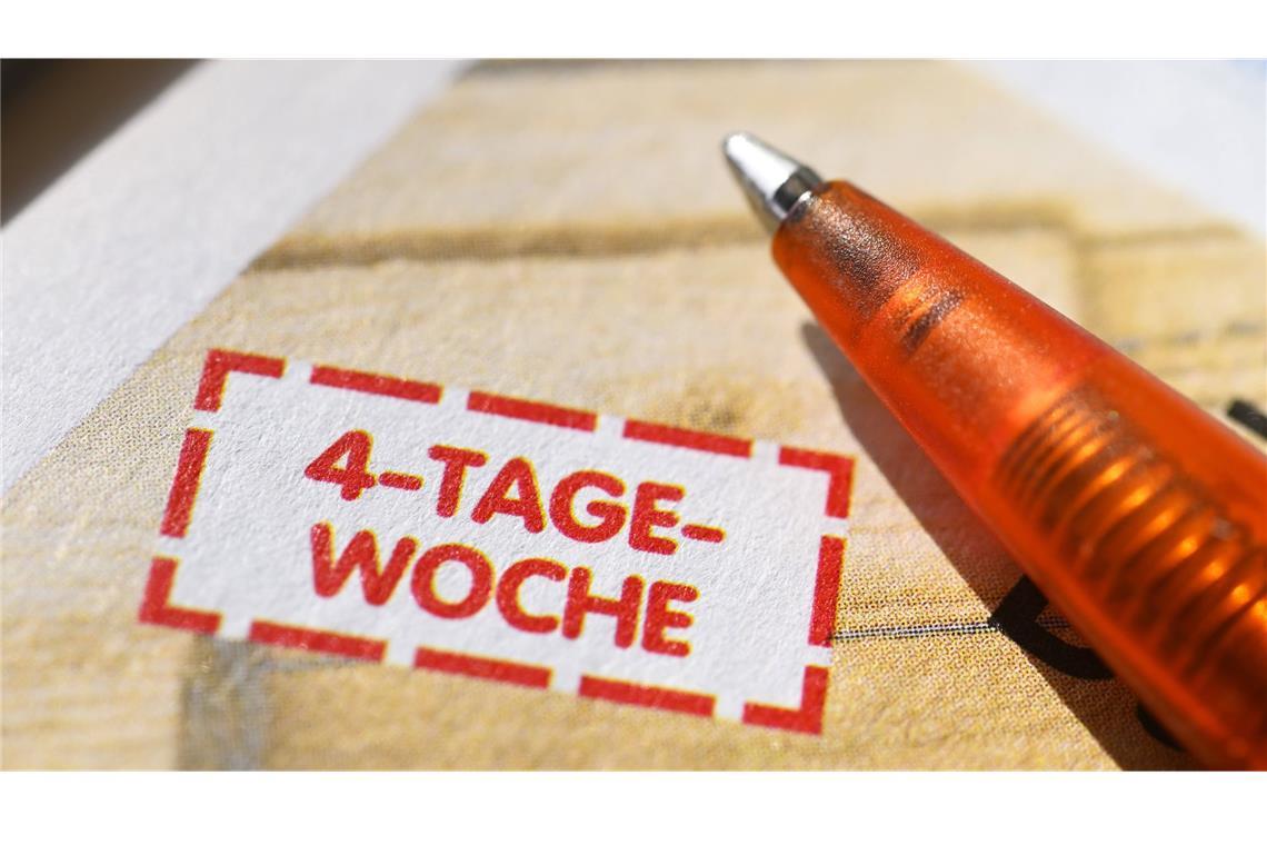 Manchen Unternehmen fällt die Umsetzung Viertagewoche schwer (Symbolfoto).