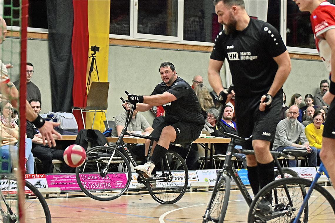 Marcel Schüle (links) und Björn Bootsmann sind mit der ersten Saisonhälfte sehr zufrieden. Foto: Tobias Sellmaier