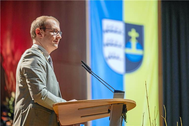 Maximilian Friedrich hält es mit Winston Churchill und will in Schwierigkeiten lieber Gelegenheiten sehen als umgekehrt.Fotos: Alexander Becher