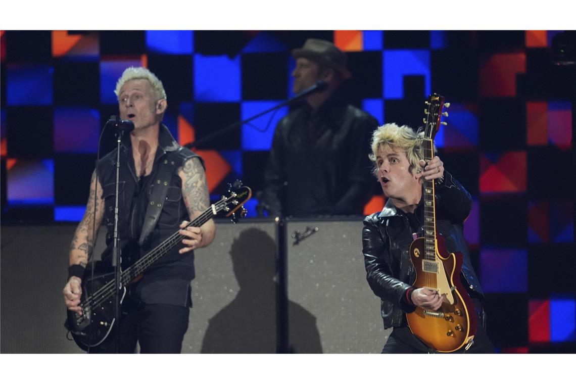 Mike Dirnt (links), und Billie Joe Armstrong