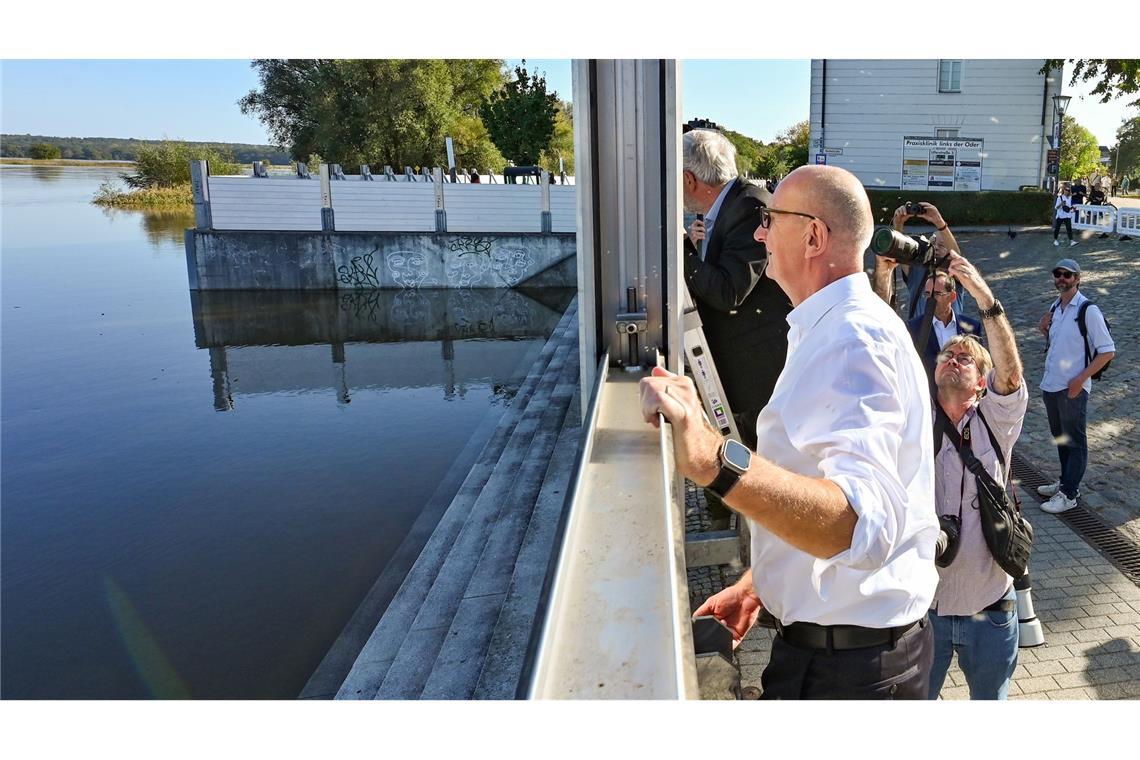 Ministerpräsident Dietmar Woidke (SPD) erhofft sich von der Wahl ein Signal für Weltoffenheit in Brandenburg.