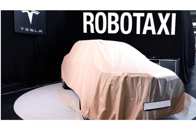 Mit einer großen Show verkündete Elon Musk den Einstieg Teslas ins Robotaxi-Geschäft.