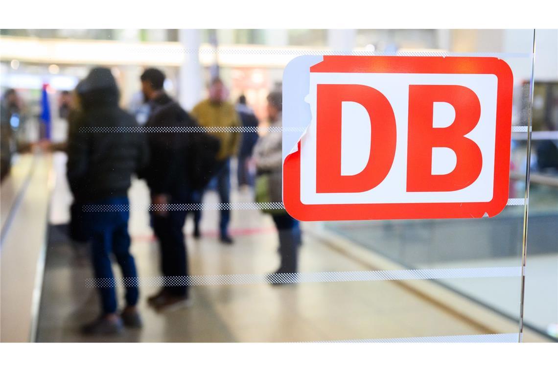Mit Milliardeninvestitionen ins seit Jahrzehnten vernachlässigte Schienennetz wollen der Bund und die Deutsche Bahn die Kehrtwende schaffen.
