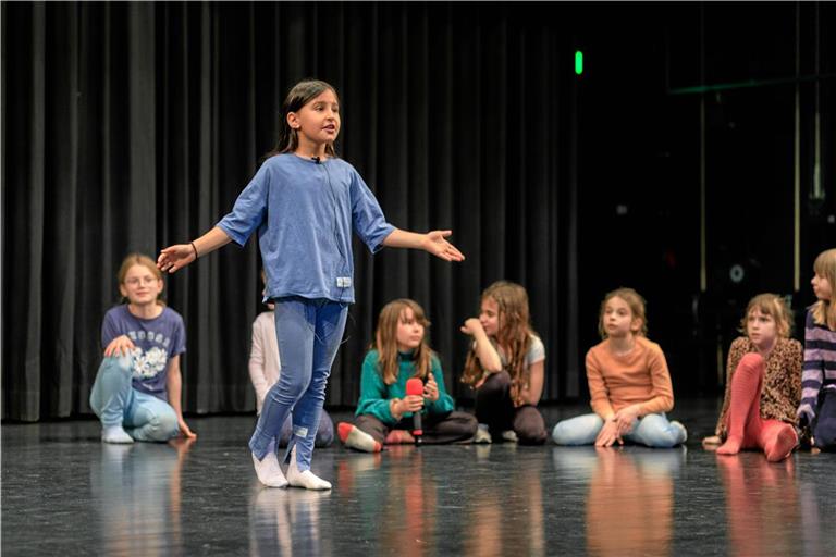 Musicalprojekte ermöglichen heute vielen Kindern, musikalische Erfahrungen zu sammeln und bei Aufführungen mitzuwirken. Foto: Stefan Bossow