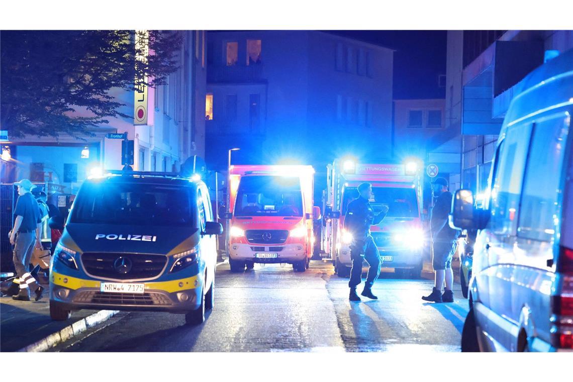 Nach dem Angriff in Solingen sucht die Polizei weiter nach dem Töter.