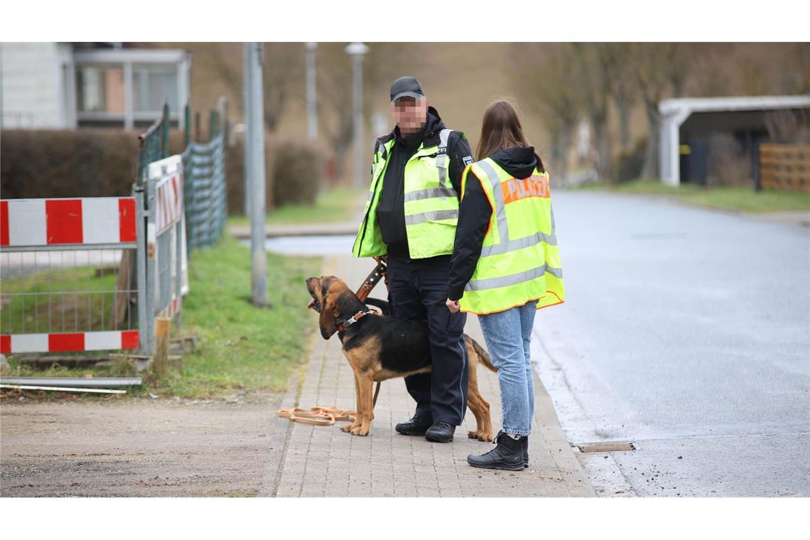 81-Jähriger in Rosdorf getötet: Suche nach Untermieterin