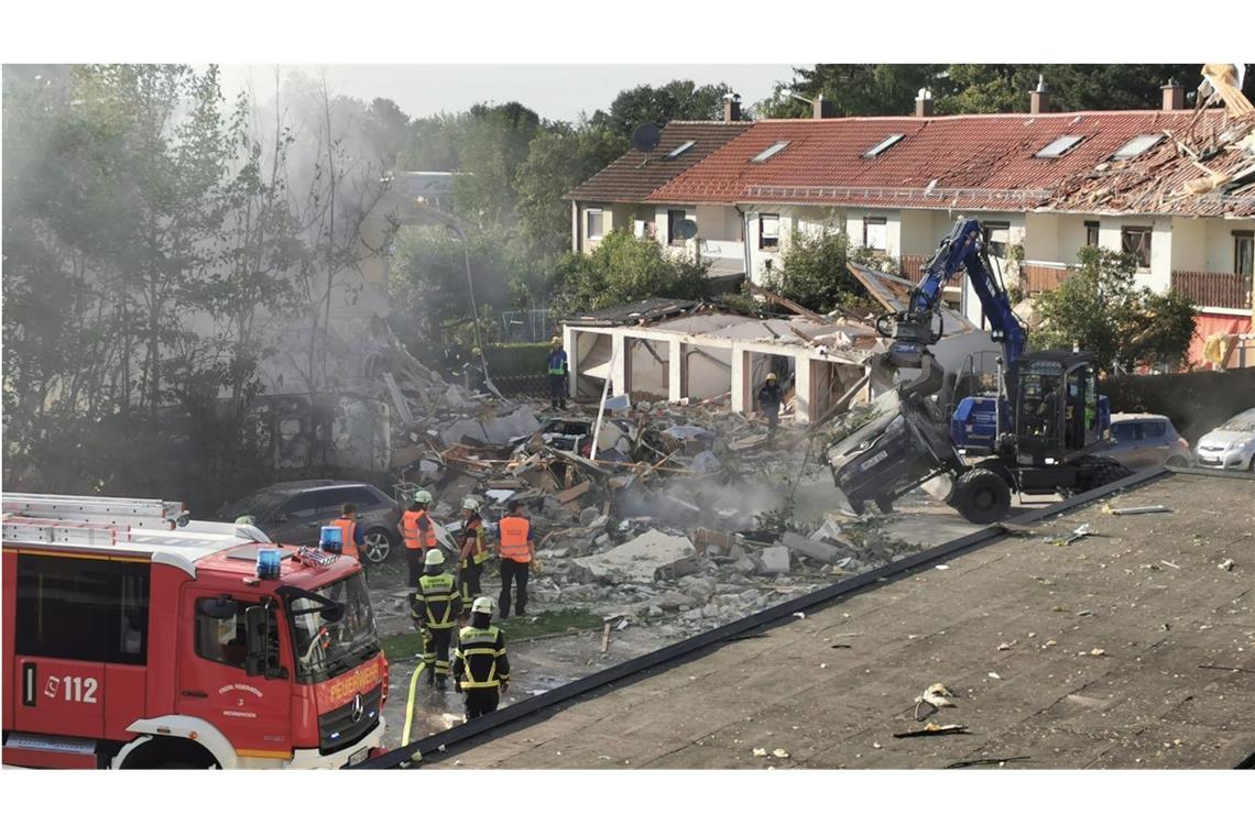 Nach einer Explosion in Memmingen ist die Ursache nach wie vor nicht geklärt.