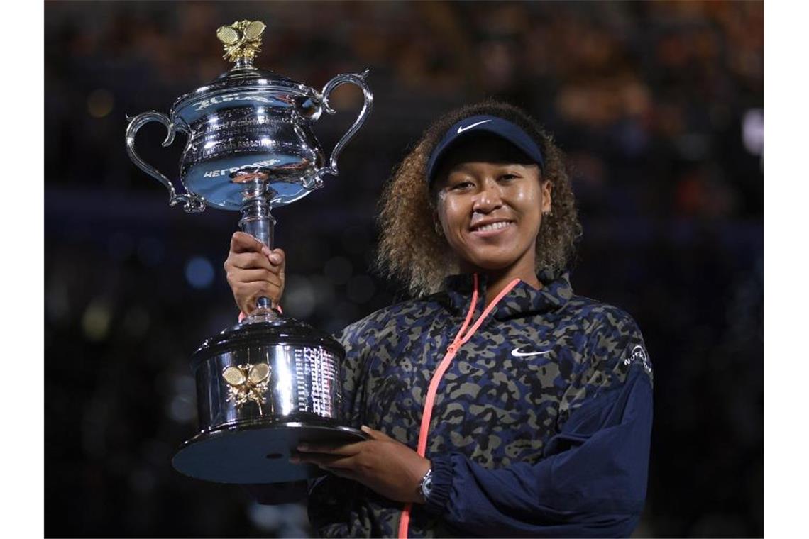 Osaka kürt sich zur Australian-Open-Siegerin Naomi Osaka gewann zum zweiten Mal die Australian Open. Foto: Andy Brownbill/AP/dpa