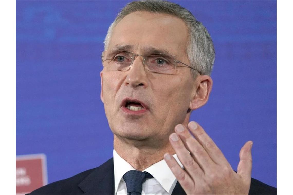 Nato-Staaten beraten in Sondersitzung über Russland Nato-Generalsekretär Jens Stoltenberg soll eine Sondersitzung über Russland leiten. Foto: Roman Koksarov/Pool AP/dpa/Archivbild